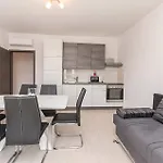 Elegant Jure With Private Pool Vila Policnik